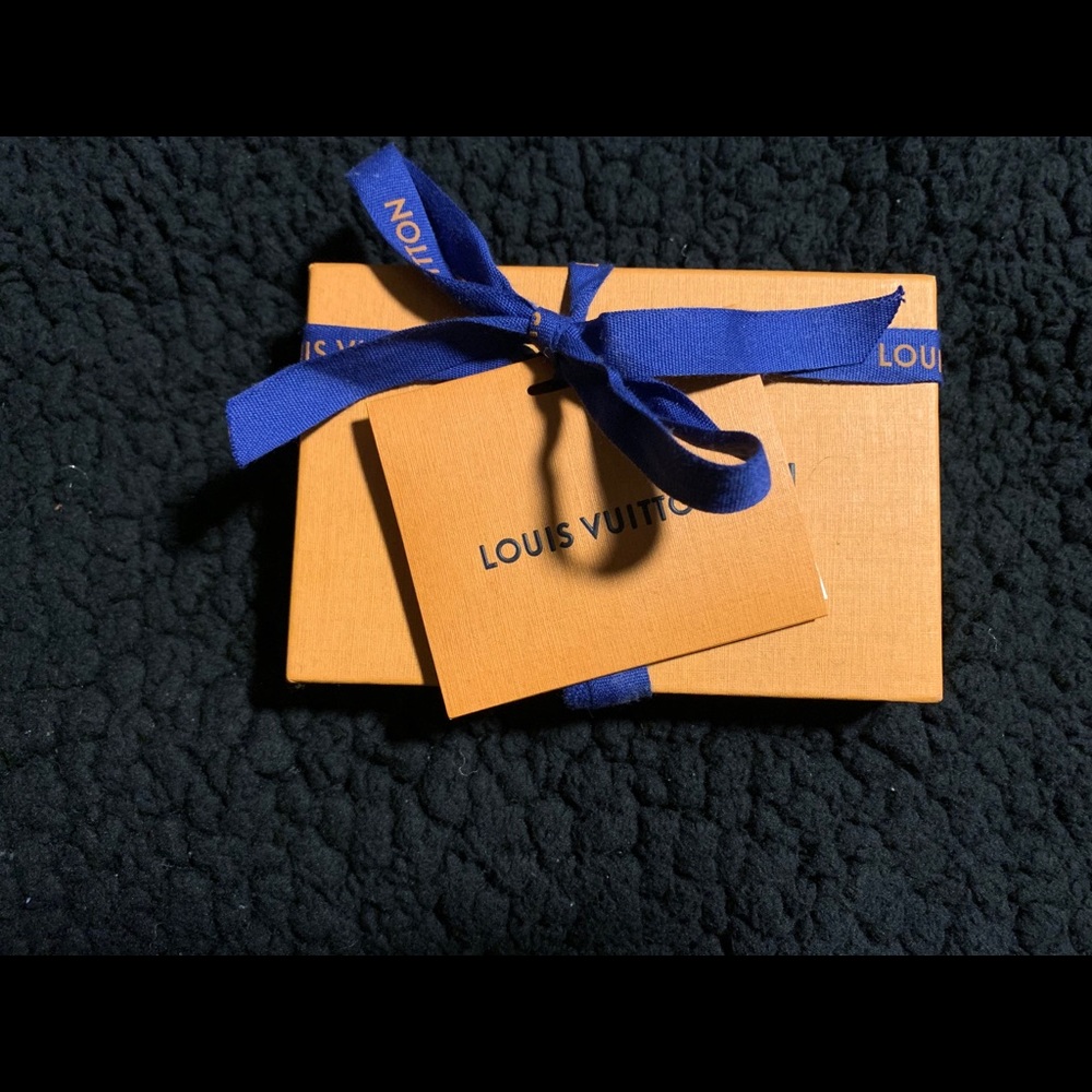Louis Vuitton key pouch box & dust bag